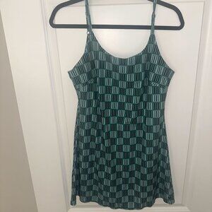 Bad Birdie Performance Dress, Green, size Medium!